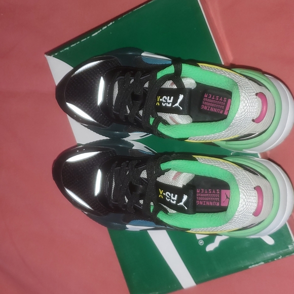 Puma Sneakers - Picture 5 of 6